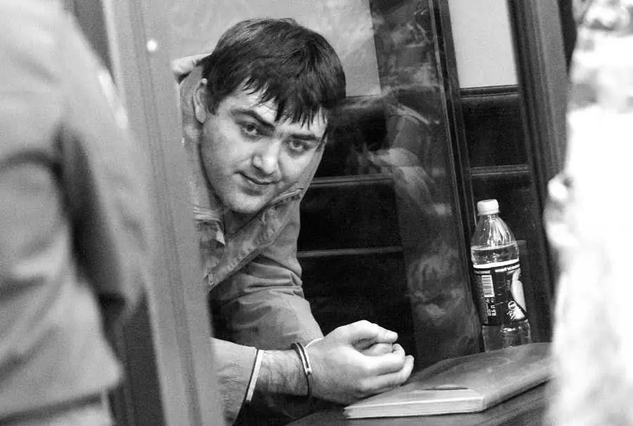 Илез Яндиев В это же время следователи выяснили не только данные автобуса на - фото 21