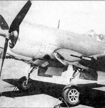 Самолет F4U 1C вооруженный четырьмя 20мм пушками М2 Самолет XF4U3A с - фото 30