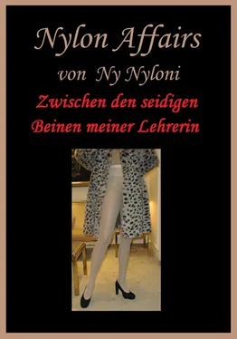 Ny Nyloni Zwischen den seidigen Beinen meiner Lehrerin обложка книги