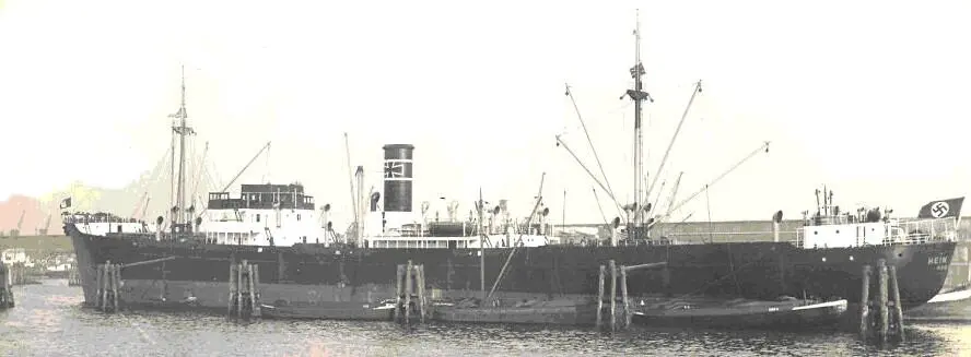 Dampfer HEIN HOYER Baujahr 1937 Der Dampfer HEIN HOYER war einer der Flotte - фото 10