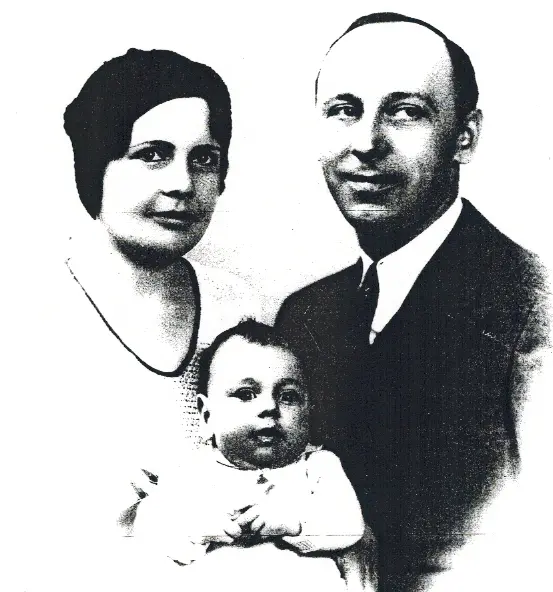 Familie Hamel Erna Charles Carl und Kurt Hamel im Jahre 1932 Kurt Hamel - фото 9