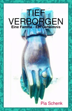 Pia Schenk Tief Verborgen обложка книги