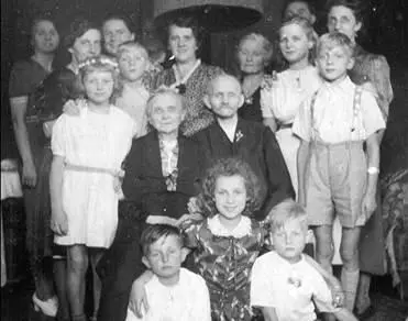 Die Zeiten wurden schlechter für das WHW Winterhilfswerk mussten wir so oft - фото 15