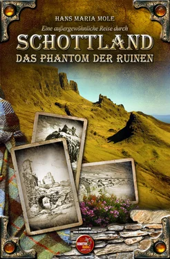 Hans Maria Mole Eine außergewöhnliche Reise durch Schottland - Das Phantom der Ruinen обложка книги