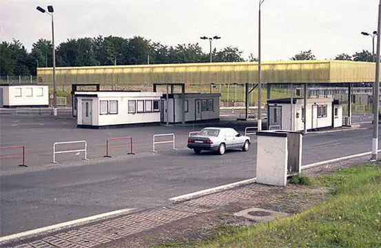 Sie versuchen zu trampen und so nehmen mir die beiden die Entscheidung ab - фото 5