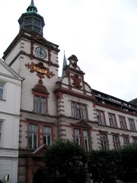 Hauptpostamt Schwerin 1953 Die Briefsendungen wurden noch von Hand über große - фото 8