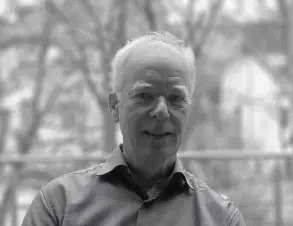 Thomas Herholz studierte und promovierte in Tübingen bevor er 40 Jahre lang - фото 2
