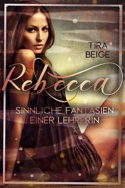 Tira Beige Rebecca обложка книги