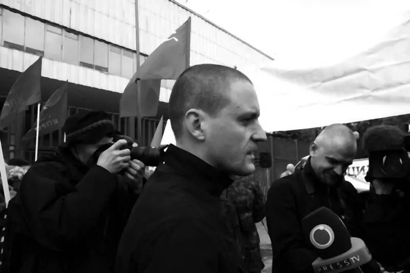 Перед митингом Опять уводят Позор путинского режима Держ - фото 29
