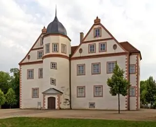 Jagdschloss zu Königswusterhausen Ebenso wenig das Tabakrauchen die derben - фото 33