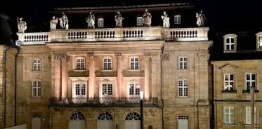 Bayreuther Opernhaus Von hier machte er in raschem Fluge einen Abstecher nach - фото 63