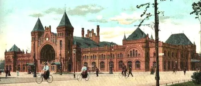Vom Bahnhof in Altona sollte es mit dem Frühzug nach Kiel gehen wo die - фото 7