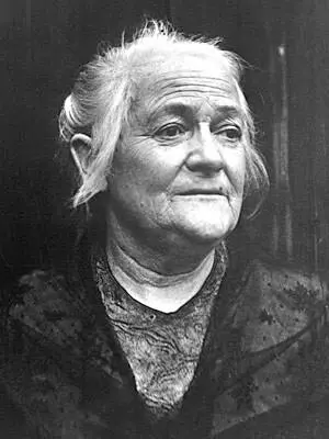 Clara Zetkin 1858 1933 Auch Angelika Balabanoff befand sich in unserer - фото 20