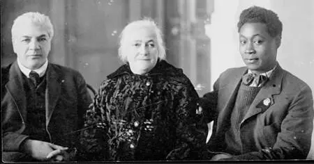 Arthur Holitscher Clara Zetkin Claude McKay in Moskau - фото 11