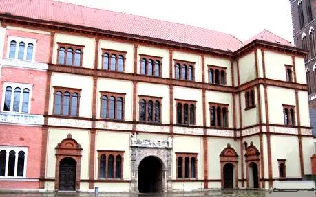Fürstenhof Foto Niteshift Der Herzog war ein Liebhaber der Baukunst und - фото 8