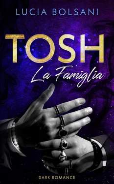 Lucia Bolsani Tosh - La Famiglia обложка книги