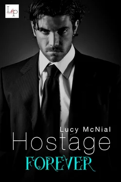 Lucy McNial Hostage Forever обложка книги