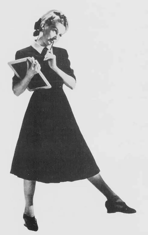 Силуэт аля девочка Недостаток в материалах в годы Второй мировой войны - фото 56