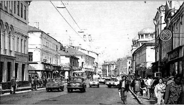Улица Сретенка в Москве 1970е гг Москворецкая набережная в Москве 1970е - фото 12