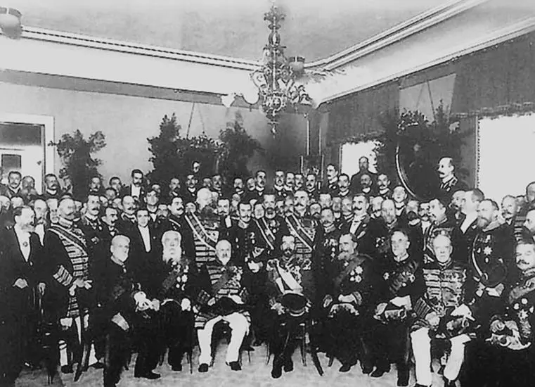 Император Николай II среди служащих царской канцелярии Фото 1910 г Заседание - фото 3
