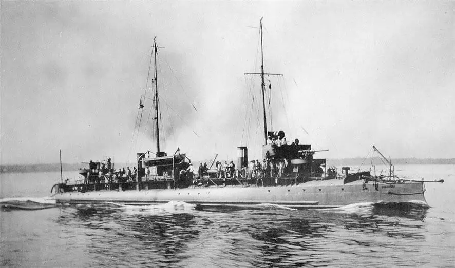 Эсминец Исполнительный погиб 29 ноября 1914 г Крейсер Пересвет выскочил - фото 21
