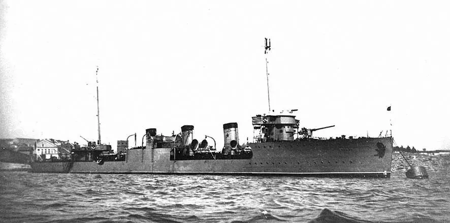 Эсминец Шаумян 3 апреля 1942 г выскочил на каменную гряду в районе - фото 26