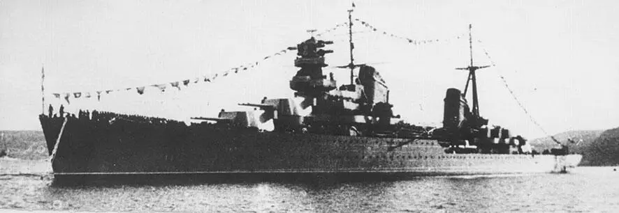 Крейсер Молотов тяжело поврежден во время шторма в Туапсе 22 января 1942 г - фото 27