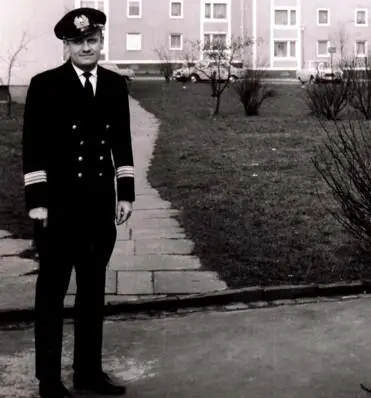 Mit Wirkung vom 10 Januar 1967 befördern wir Sie zum Leitenden Ingenieur Wir - фото 6