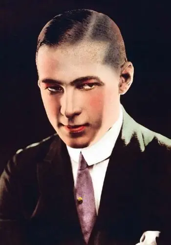 Актер Рудольф Валентино Конец 1920х годов Архив О А Хорошиловой Чуть - фото 23
