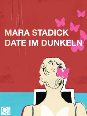 Mara Stadick Date im Dunkeln обложка книги