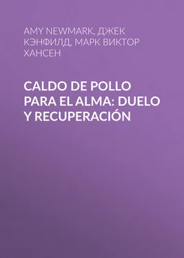 Mark Victor Hansen Caldo de pollo para el alma: Duelo y recuperación обложка книги