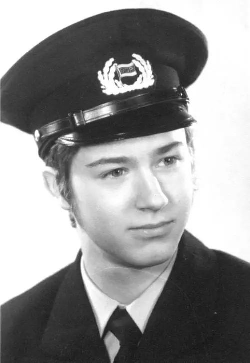 Ein anderer Lehrling in Uniform Das Ausbildungst - фото 21