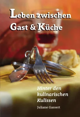 Juliane Gassert Leben zwischen Gast und Küche обложка книги
