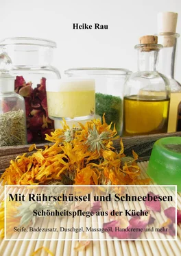 Heike Rau Mit Rührschüssel und Schneebesen - Schönheitspflege aus der Küche обложка книги