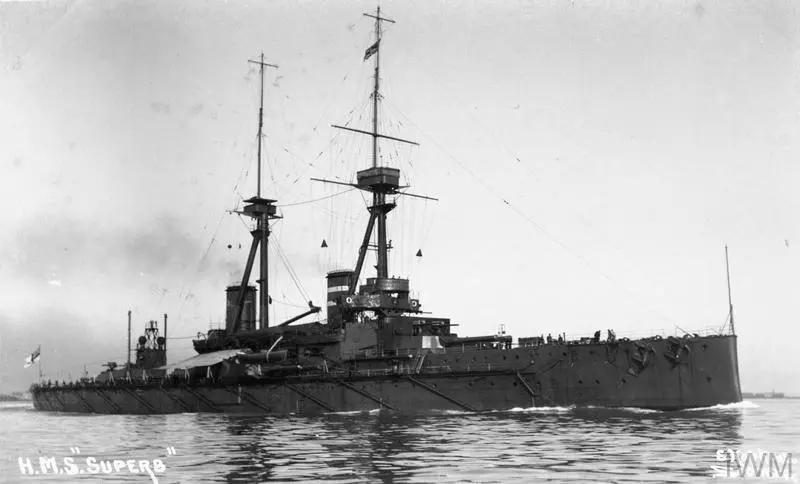 HMS Superb Превосходный 18900 тонн 1602596 метра броня борт 10дм - фото 46