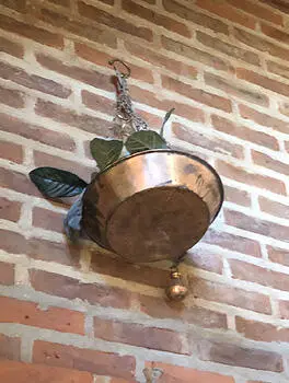 Cooper pot frying pan and basin used in Italy They also migrated to - фото 33
