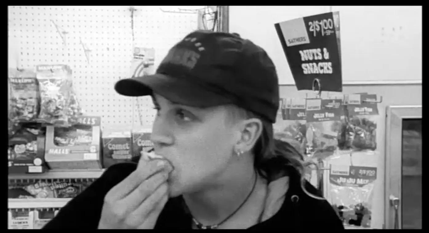 FIGURE 14 Jay Jason Mewes sneaking a Twinkie in Clerks The course of this - фото 5