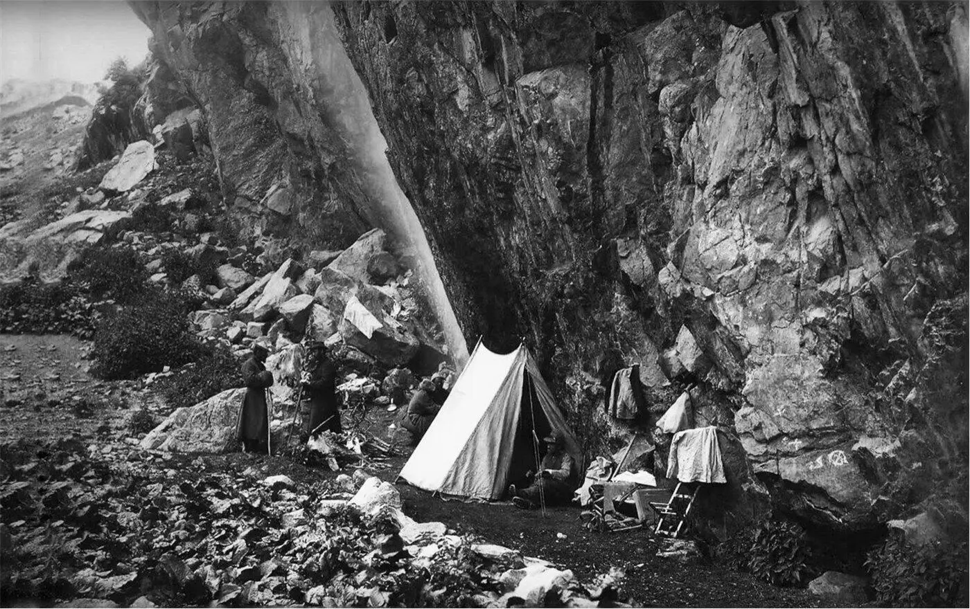 Стоянка Экспедиция Витторио Селлы на Кавказ Ок 1890 Фото В Селлы - фото 3