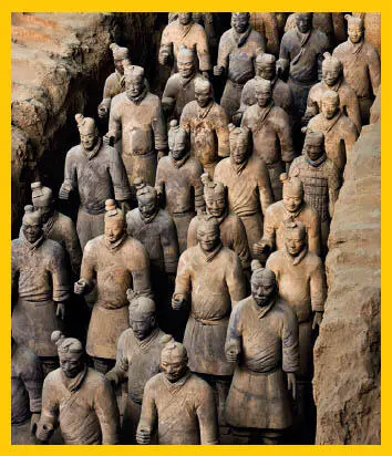 Die TerrakottaArmeeaus dem Grab des Kaisers Qin Shihuangdi Sie zeigt wie - фото 23