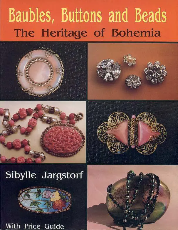 157b и 157c Обложка книги SJargstorf Baubles Buttons and Beads The - фото 237