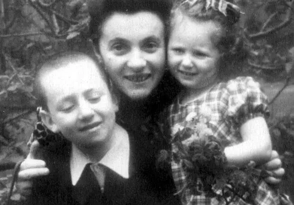 Анна Резник c детьми Львом и Инной Anna Resnik mit ihren Kinder Lev und Inna - фото 5