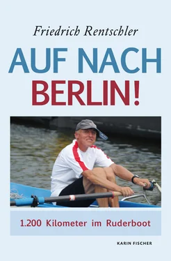 Friedrich Rentschler Auf nach Berlin! обложка книги