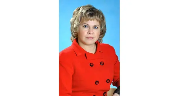 Кокурова И Е В микрорайоне нашей школы на территории воинского захоронения по - фото 21