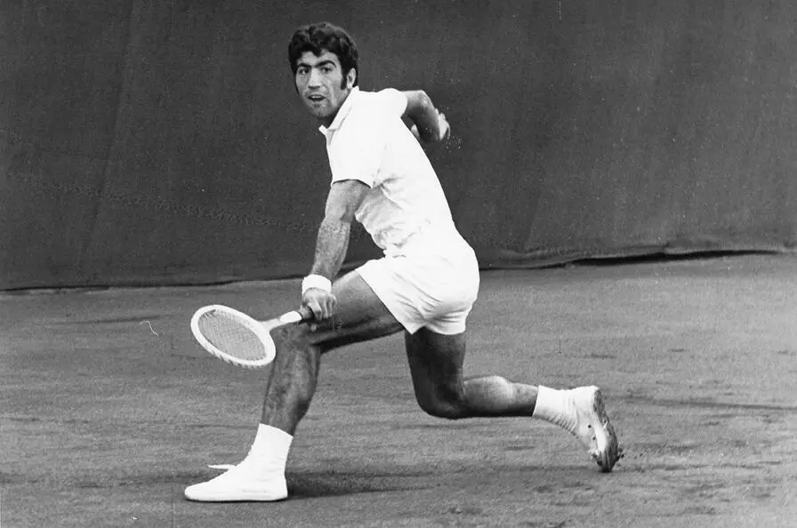 Orantes tenía 20 años cuando derrotó a Santana en la final del Trofeo Conde - фото 2