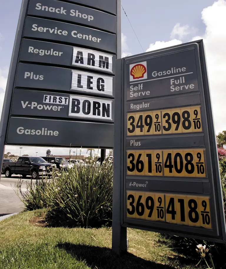 Figure 31 Environmental scarcity drives markets Shell gas station operator - фото 13