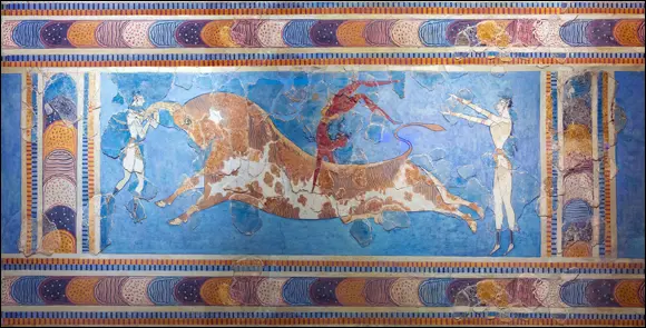 rostislavv 123 RF FIGURE 71 The Minoans didnt run with the bulls like they - фото 89