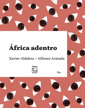 Xavier Aldekoa África adentro обложка книги