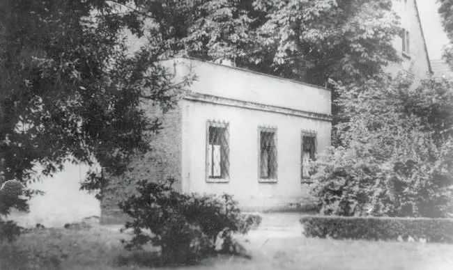 КырымныңЯлта шәһәрендәГалимҗан Ибраһимов 19271936 елларда яшәгән йорт 1917 - фото 12