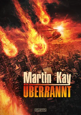 Martin Kay Überrannt обложка книги