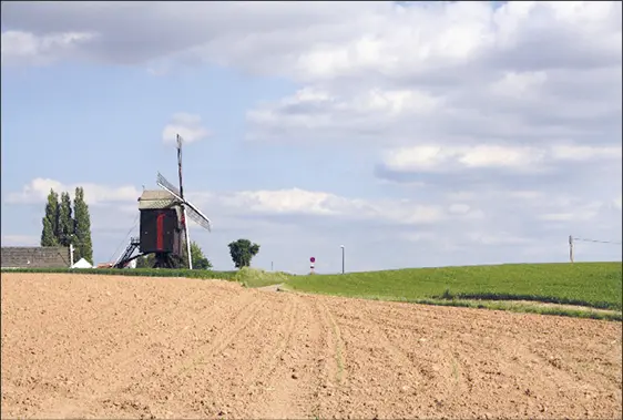 Molen van Pamel Na de vorstperiode zou het meel en de bloem dan in linnen - фото 2